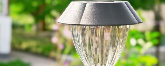 תאורת חוץ וגן